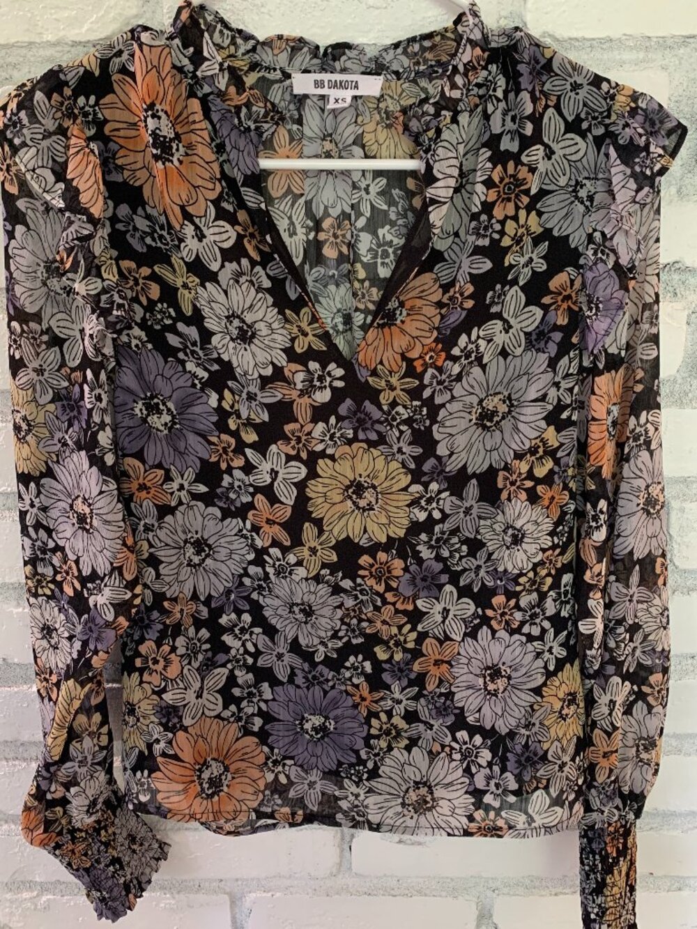 BB Dakota Floral Sheer Ruffle Split-Neck Blouse in Navy